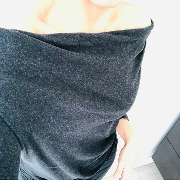 Batwing 3/4 sleeves , asymmetrical neckline, dress dark gray with side ruched - Picture 6 of 9